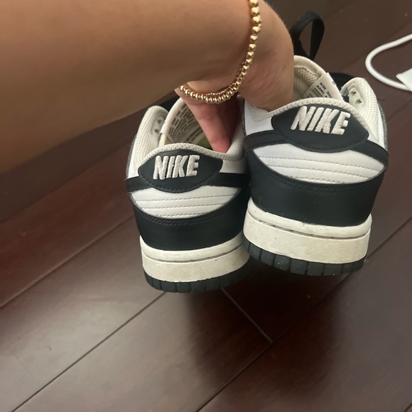 Nike dunks - Picture 2 of 4